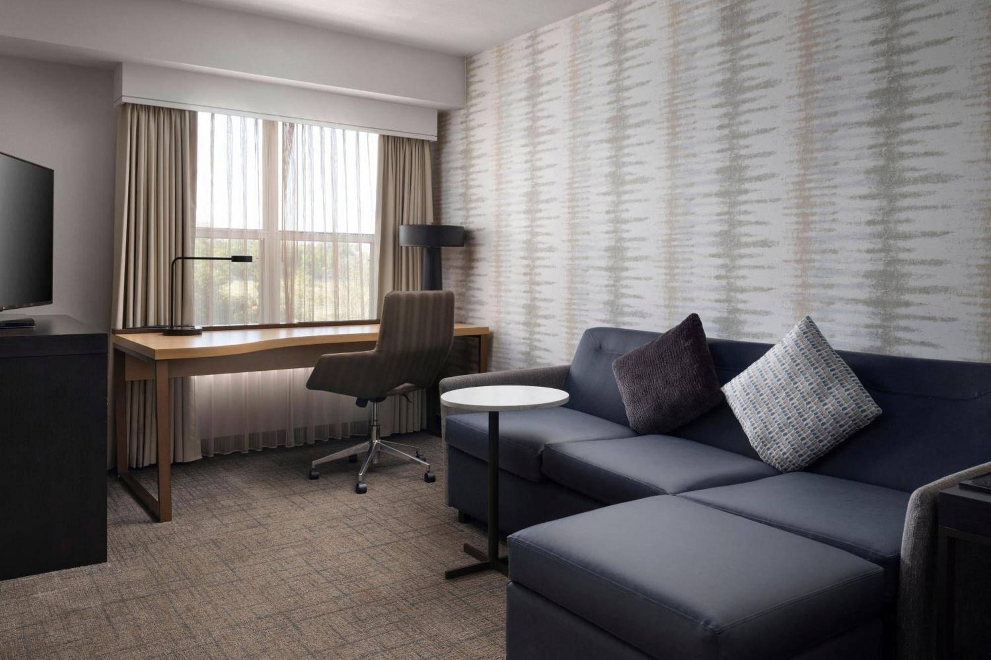 Residence Inn By Marriott Stockton Eksteriør bilde