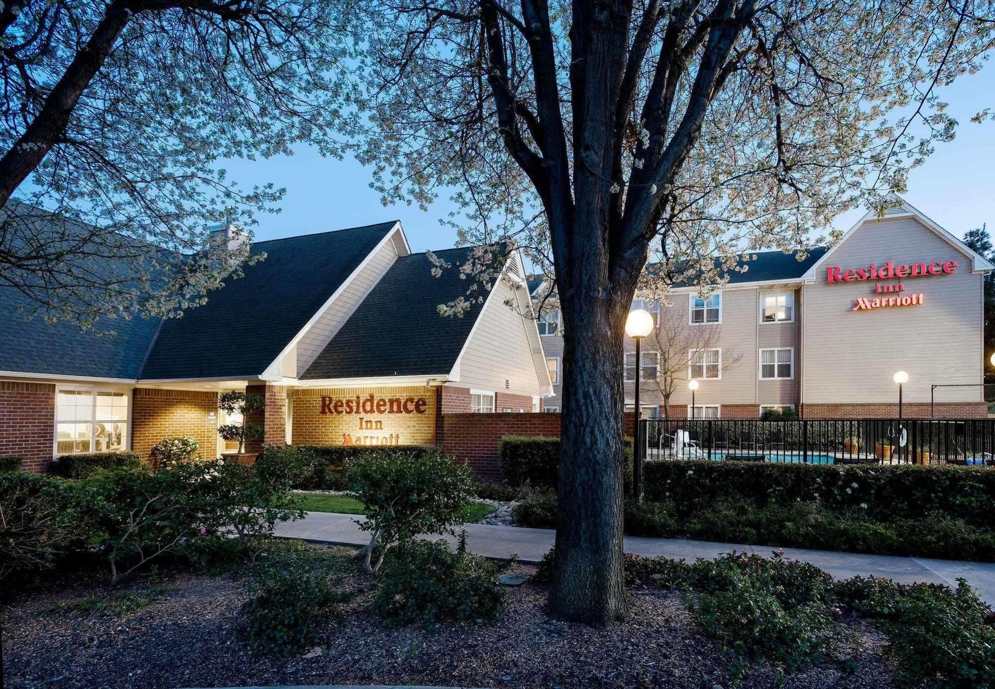 Residence Inn By Marriott Stockton Eksteriør bilde